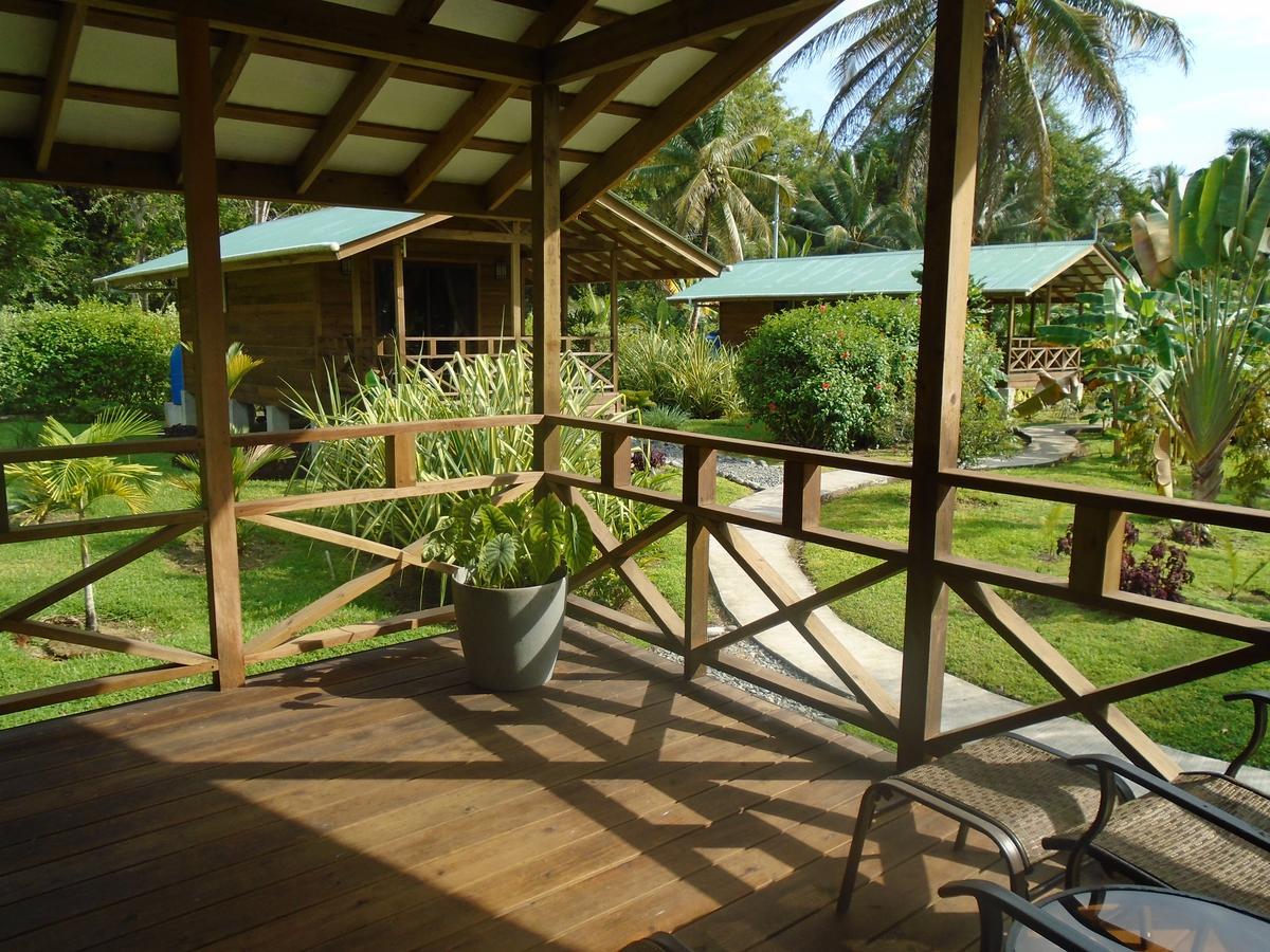 J And H Garden Cabinas Бокас дел Торо Екстериор снимка